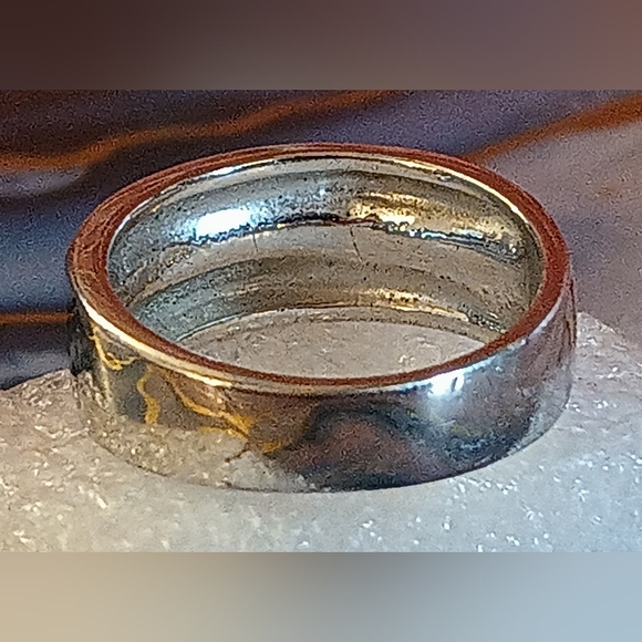 𝑹𝒆𝒅,𝑾𝒉𝒊𝒕𝒆 & 𝑩𝒍𝒖𝒆 𝑪𝒓𝒚𝒔𝒕𝒂𝒍 𝑺𝒊𝒍𝒗𝒆𝒓 𝑹𝒊𝒏𝒈 - Picture 6 of 10